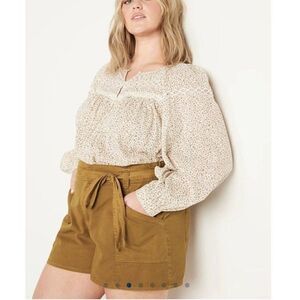 Old Navy NWT High-Waisted Twill Workwear Shorts for Women 4.5-inch inseam Cargo